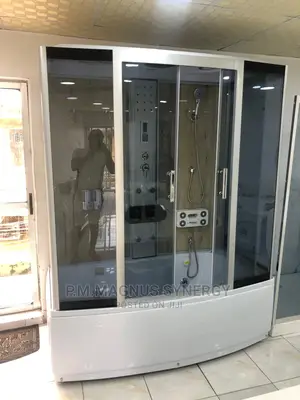 England Standard Jacuzi Shower Room