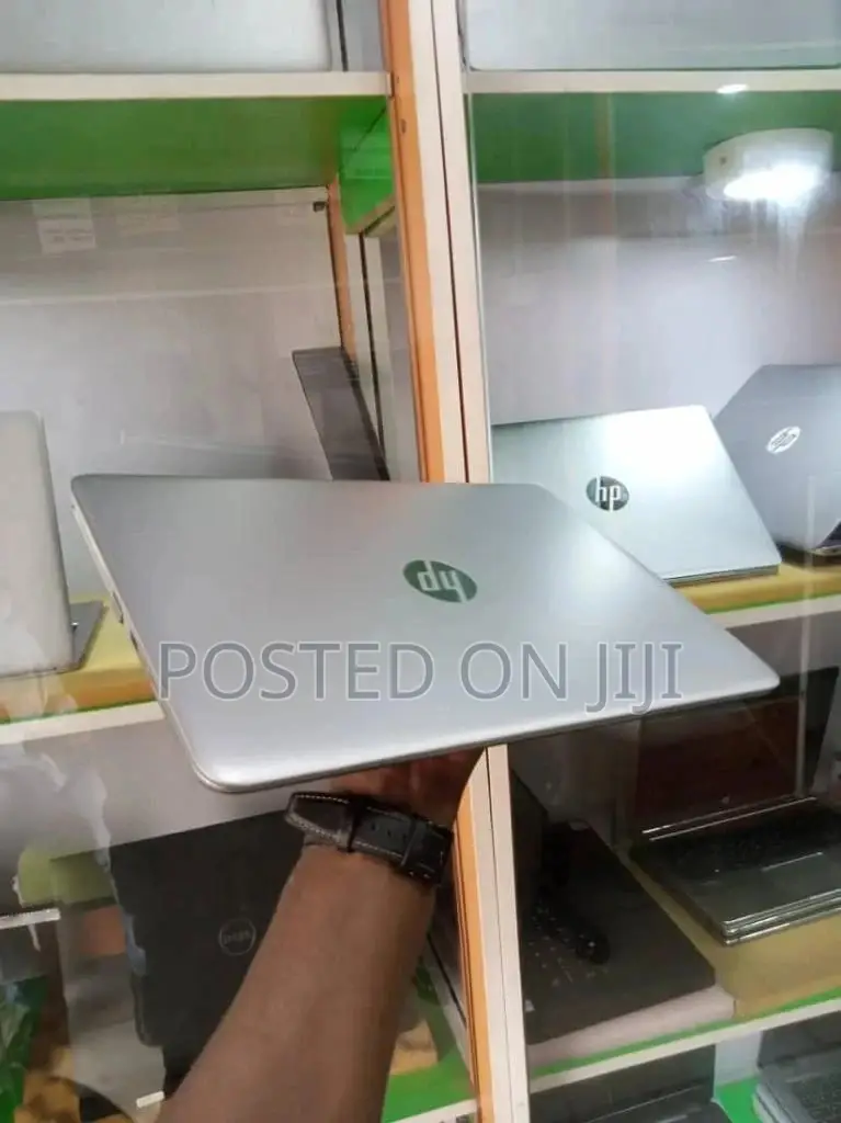 Laptop HP EliteBook 1030 8GB Intel Core I5 SSD 256GB