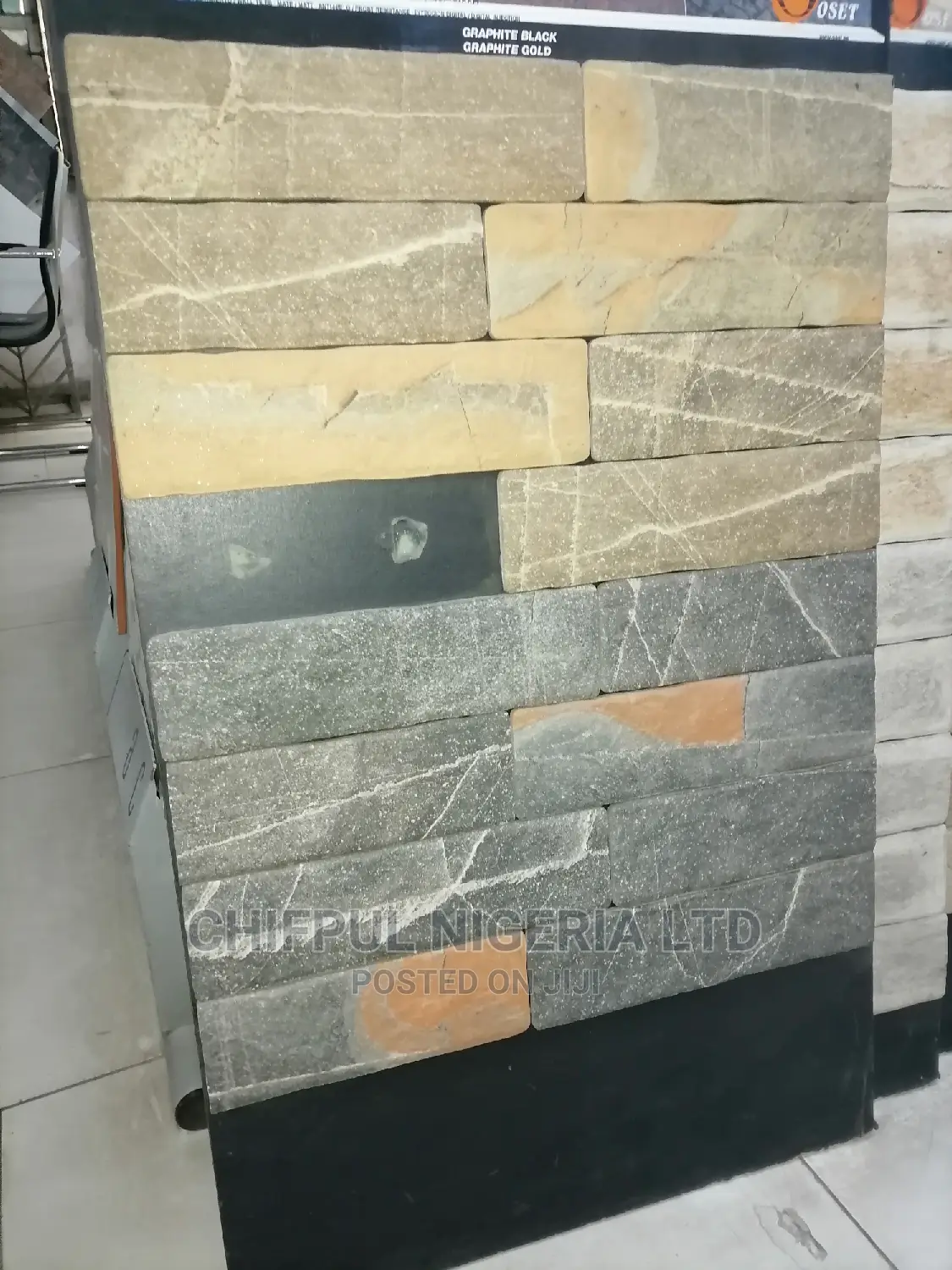Spanish Bricks Azu