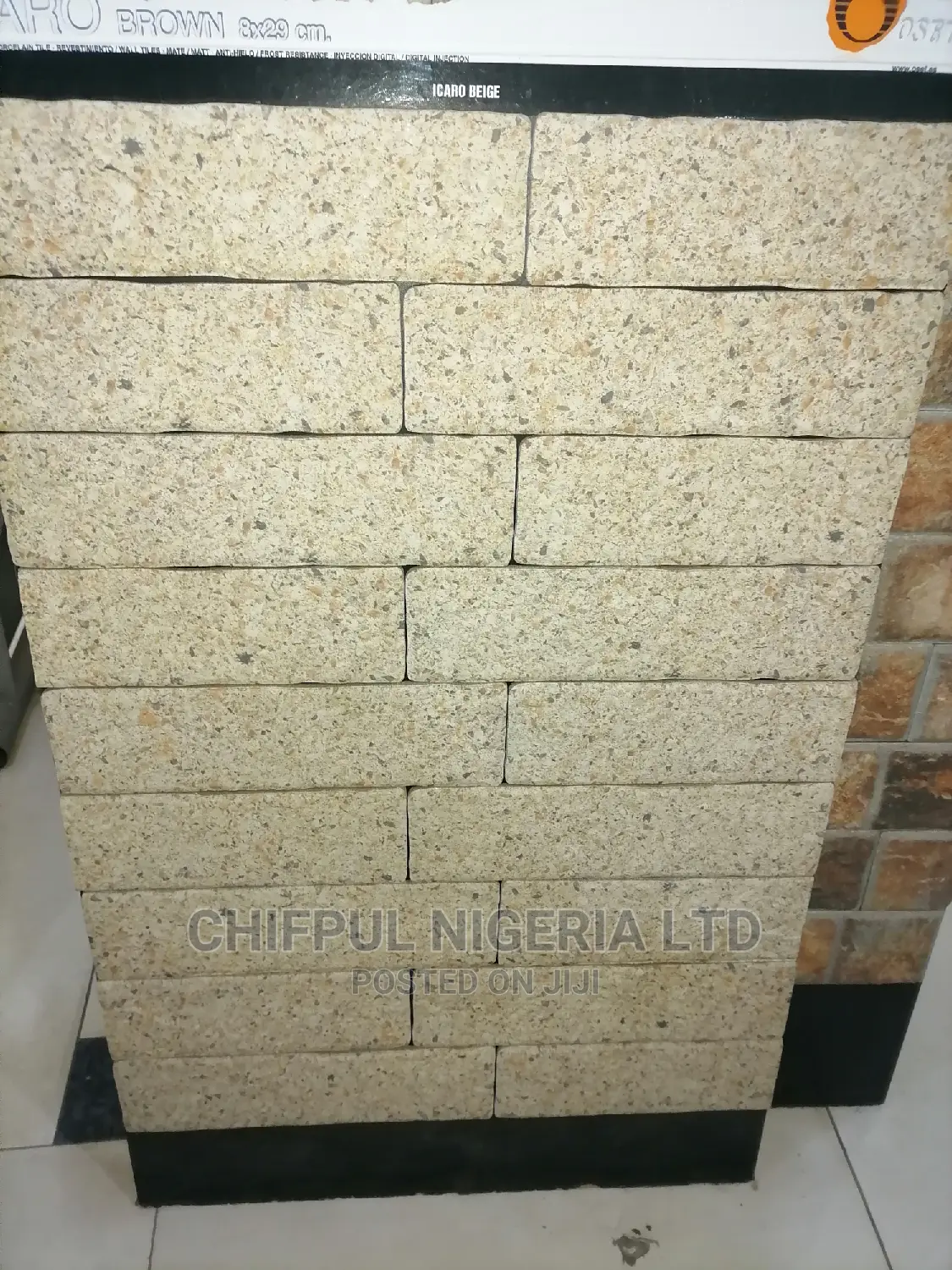 Spanish Bricks Porcelain Neil