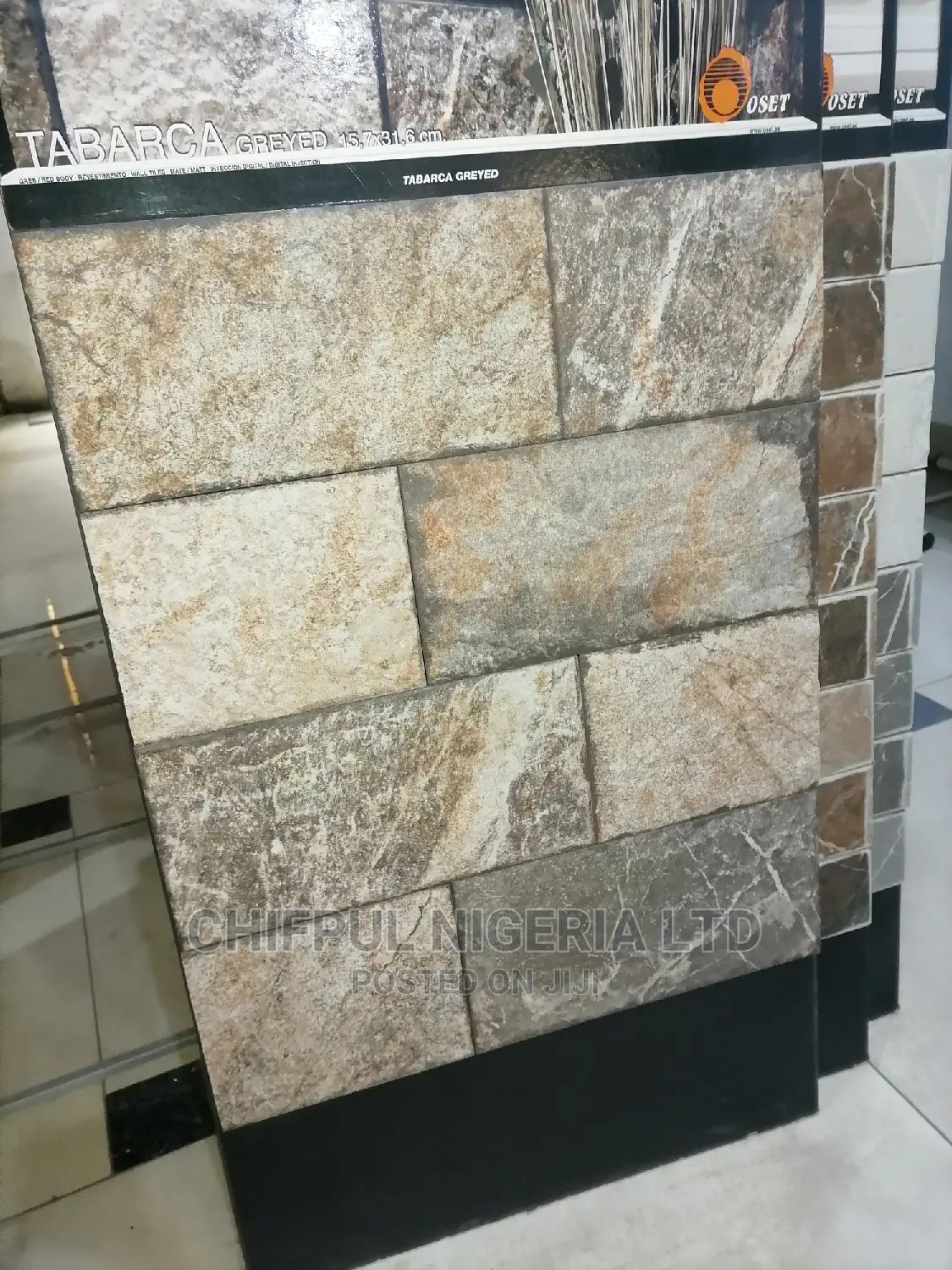Spanish Bricks Porcelain Neil