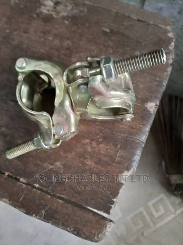 Turning Scafoding Clip.