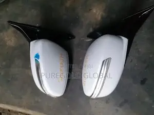 Hyundai Genesis Side Mirror