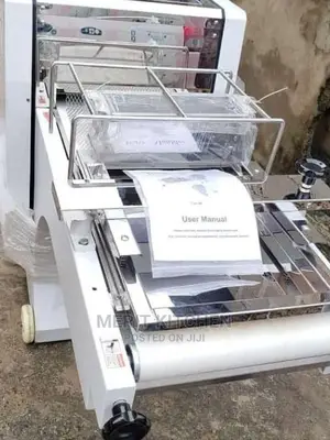 Dough Moulding Machine