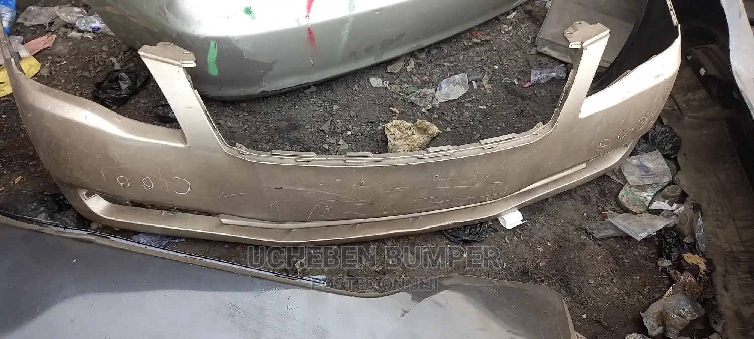 Front Bumper Toyota Avalon 2006