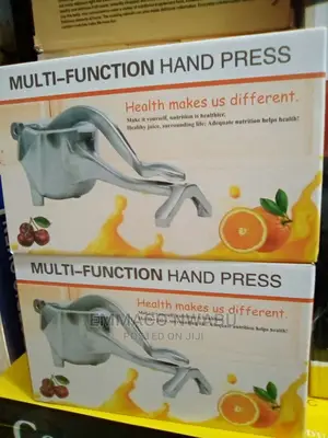 Multifunction Hand Citrus Press. Stainless Steel.