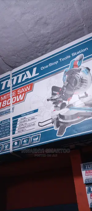 1800w Mitres Saw Machine
