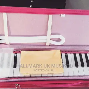 Hallmark-Uk Professional Melodica