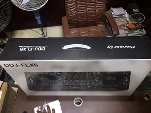 Pioneer DDJ-Flx6 Controller