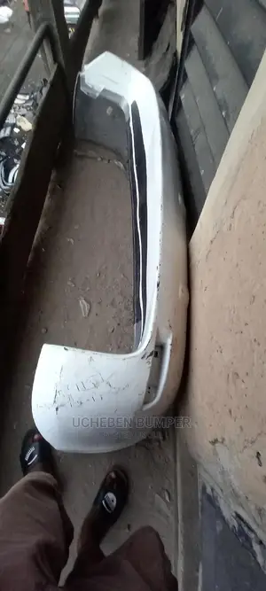 Back Bumper Toyota Rav4 2006