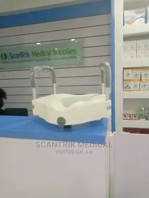 Medical Portable Plastic Disable Raised Toilet Seat