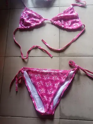 Bikini Pant Nd Bra For Swimming