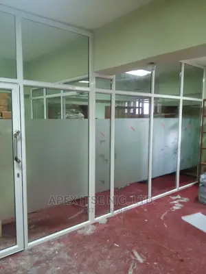 Aluminum Glass Partition