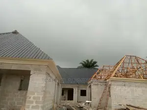 Roofing Service.