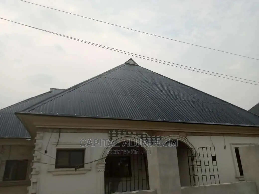 Roofing Service.