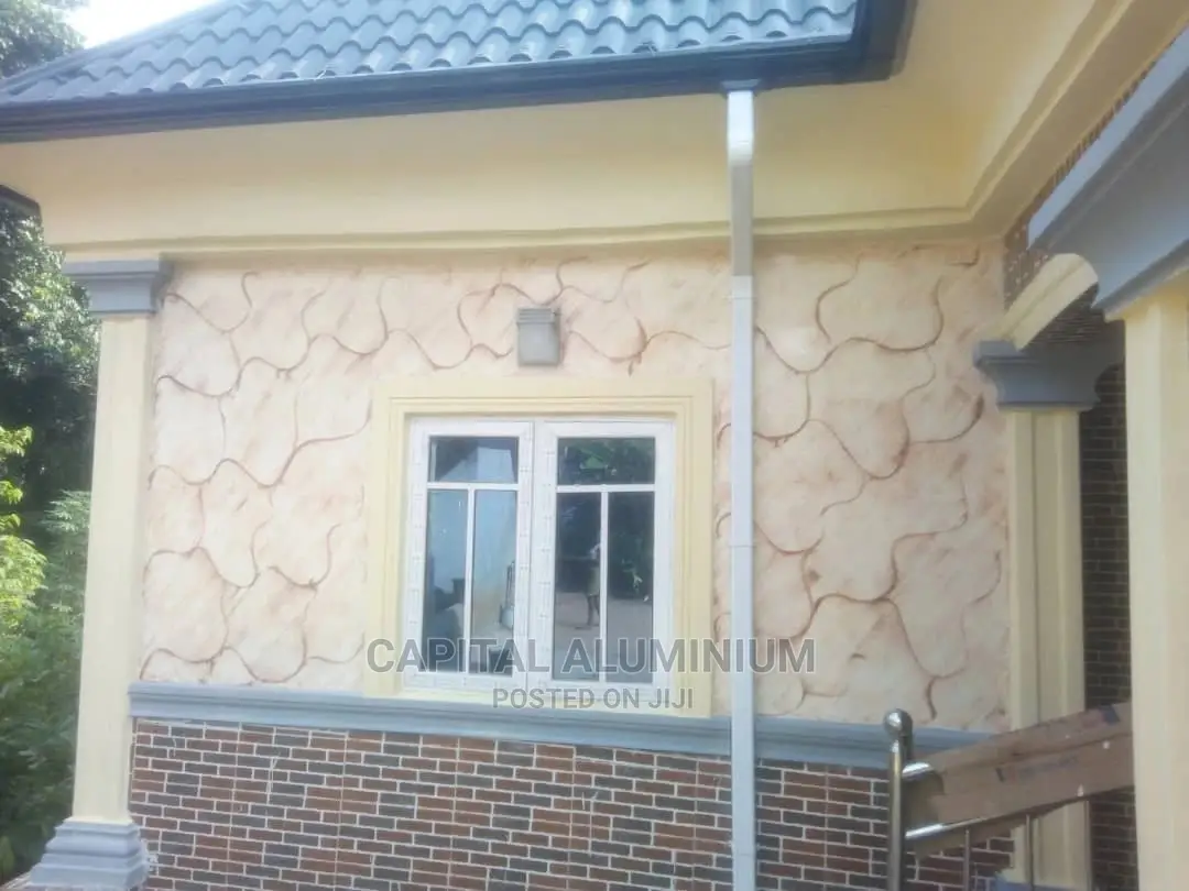 Roofing Service.