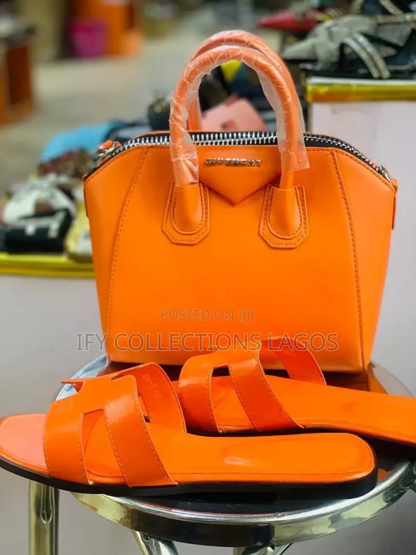 Luxury Givenchy Designer Women's Black Leather Handbags.