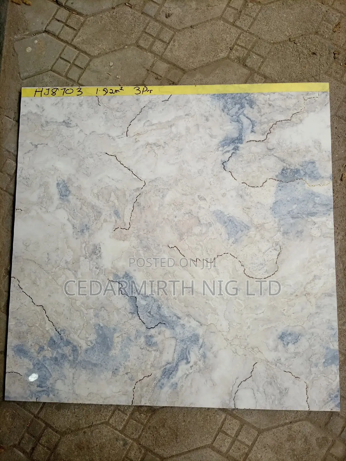 HJ8703 Gold Wave Floor Tile