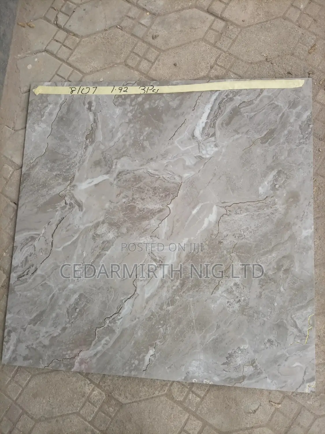 Nnk8107 Gold Wave Floor Tile