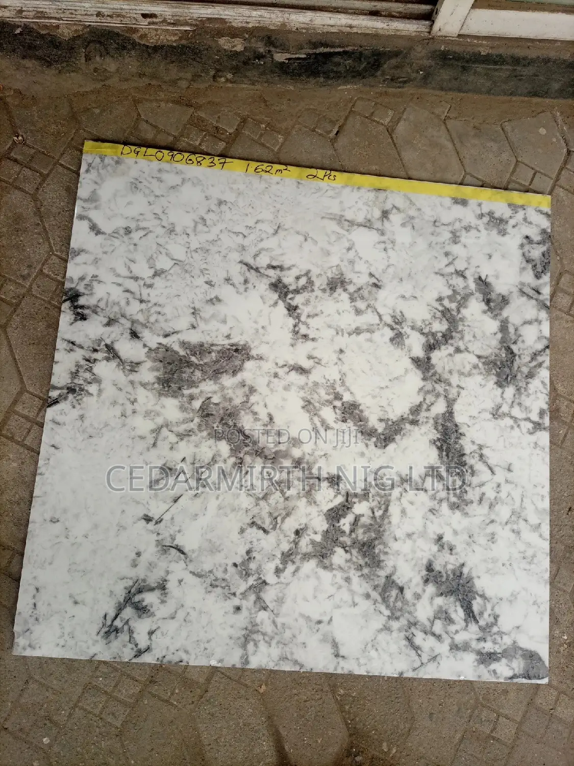 Nnkdglo Floor Tile