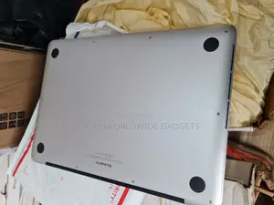 Laptop Apple MacBook Pro 2015 8GB Intel Core I5 SSD 256GB