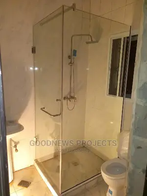 Hinge Shower Cubicle