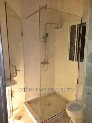 Hinge Shower Cubicle