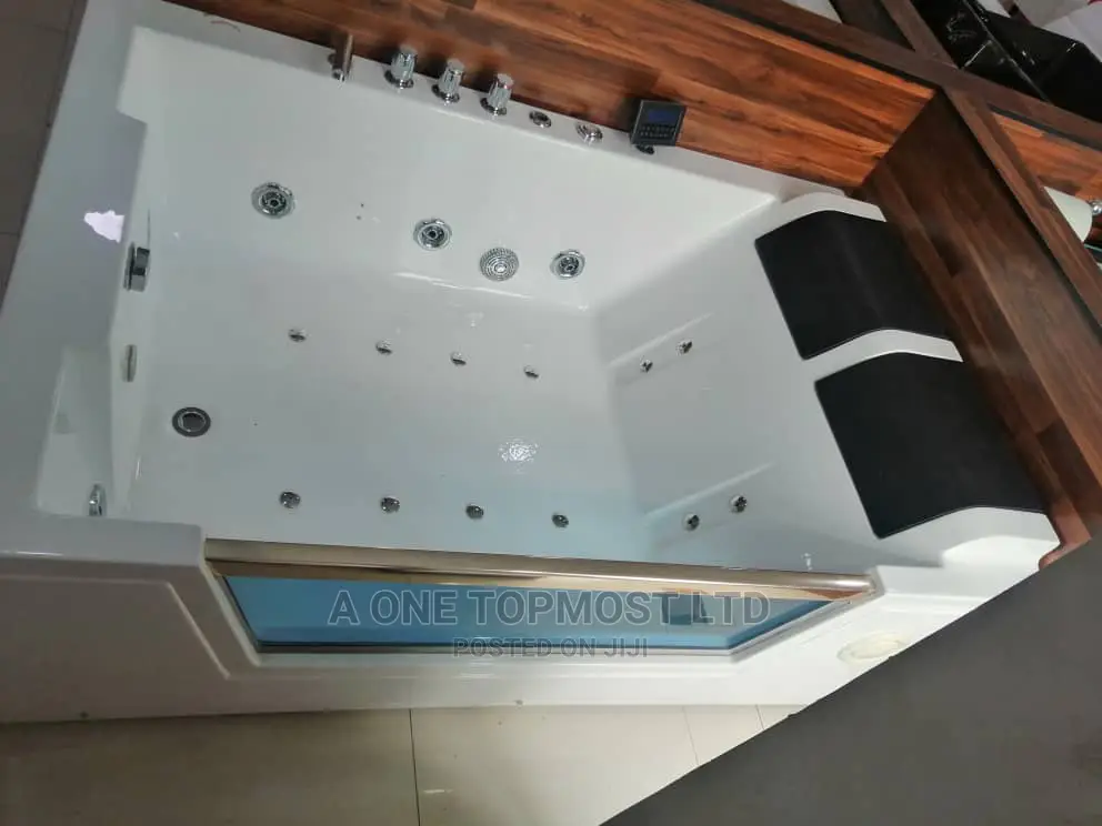 Double Acrylic Jacuzzi