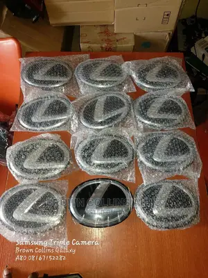 Glass Logo Lexus