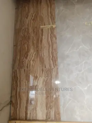 40/40 Virony Floor Tiles