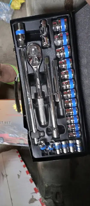 Set of Raiders Sockets