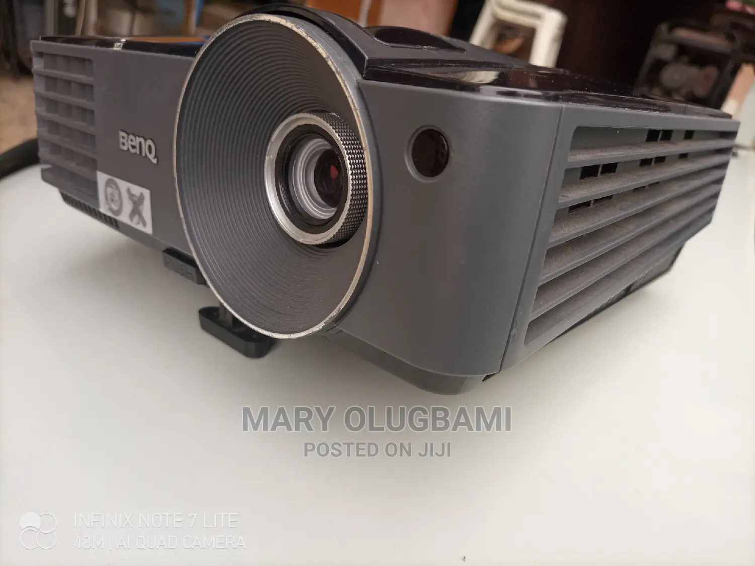 Black Benq Projector for Presentation