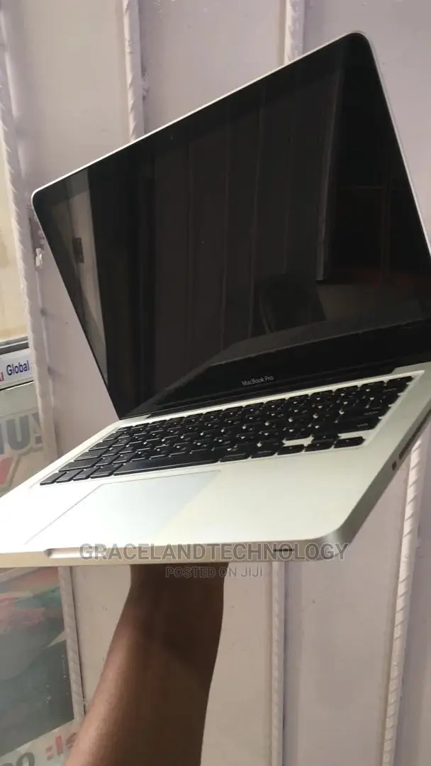 Laptop Apple MacBook 4GB Intel Core 2 Duo HDD 500GB