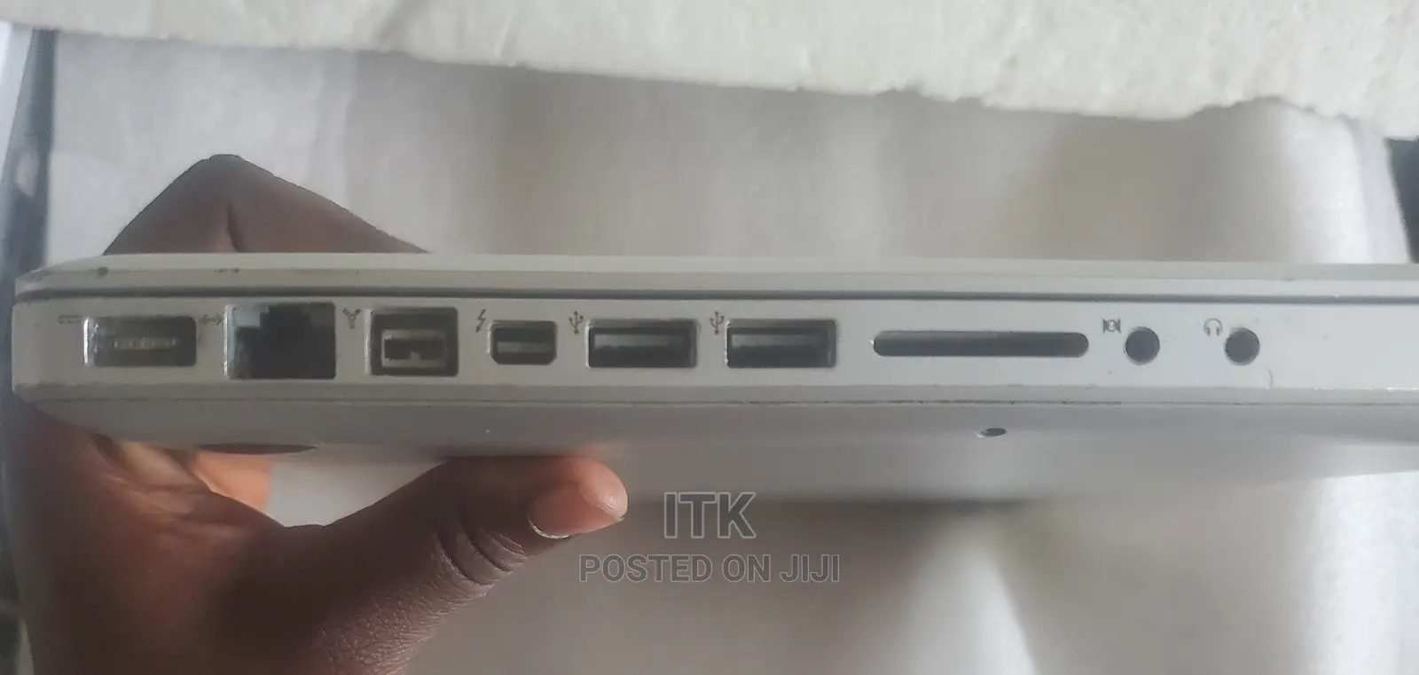 Laptop Apple MacBook Pro 2012 8GB Intel Core I7 HDD 640GB