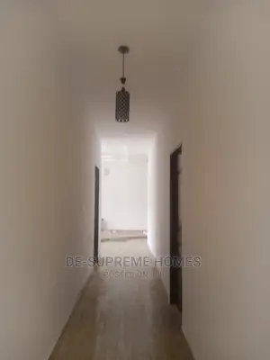 3bdrm Bungalow in Peak Estate, Awoyaya for rent
