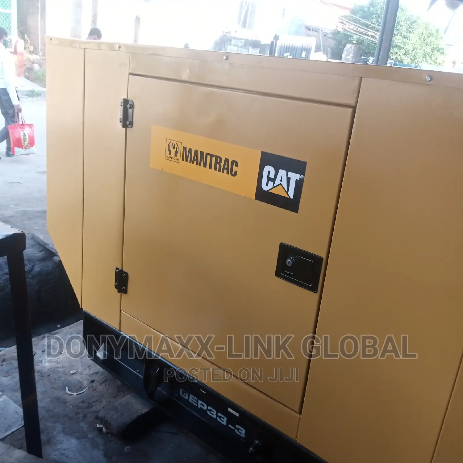 33kva Caterpillar Generator Perkins Super Silent Soundproof