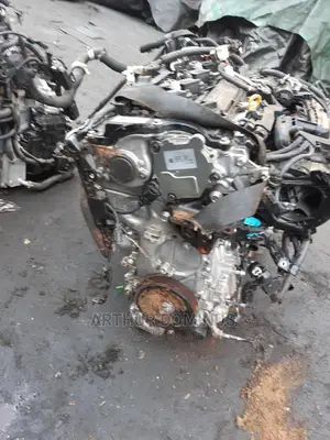 Toyota C-Hr Corolla-Cross Engine 2020 Model