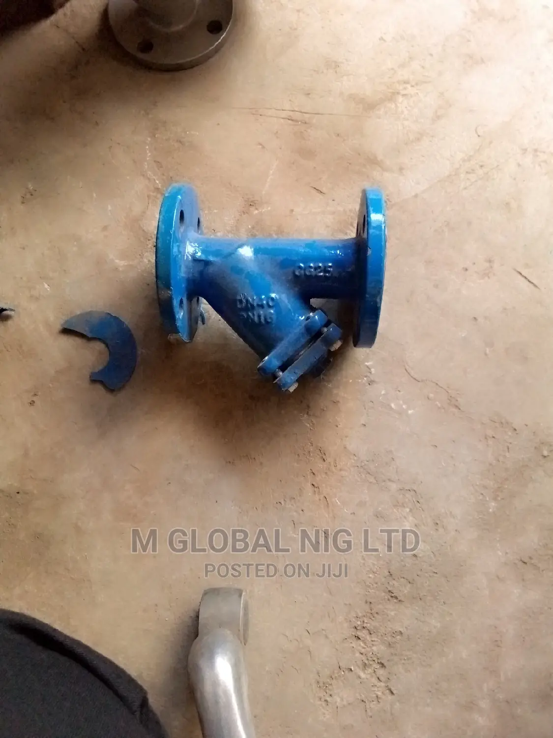 2.5" Inches Strainer Valve (Flanged)