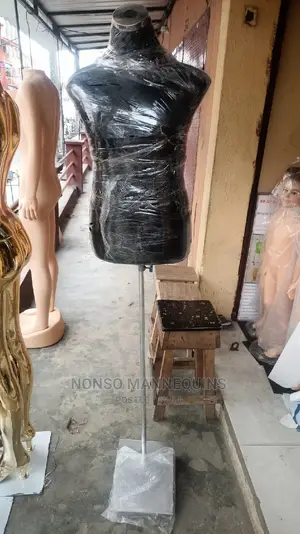 Male Pinnable Display Black Body Mannequin