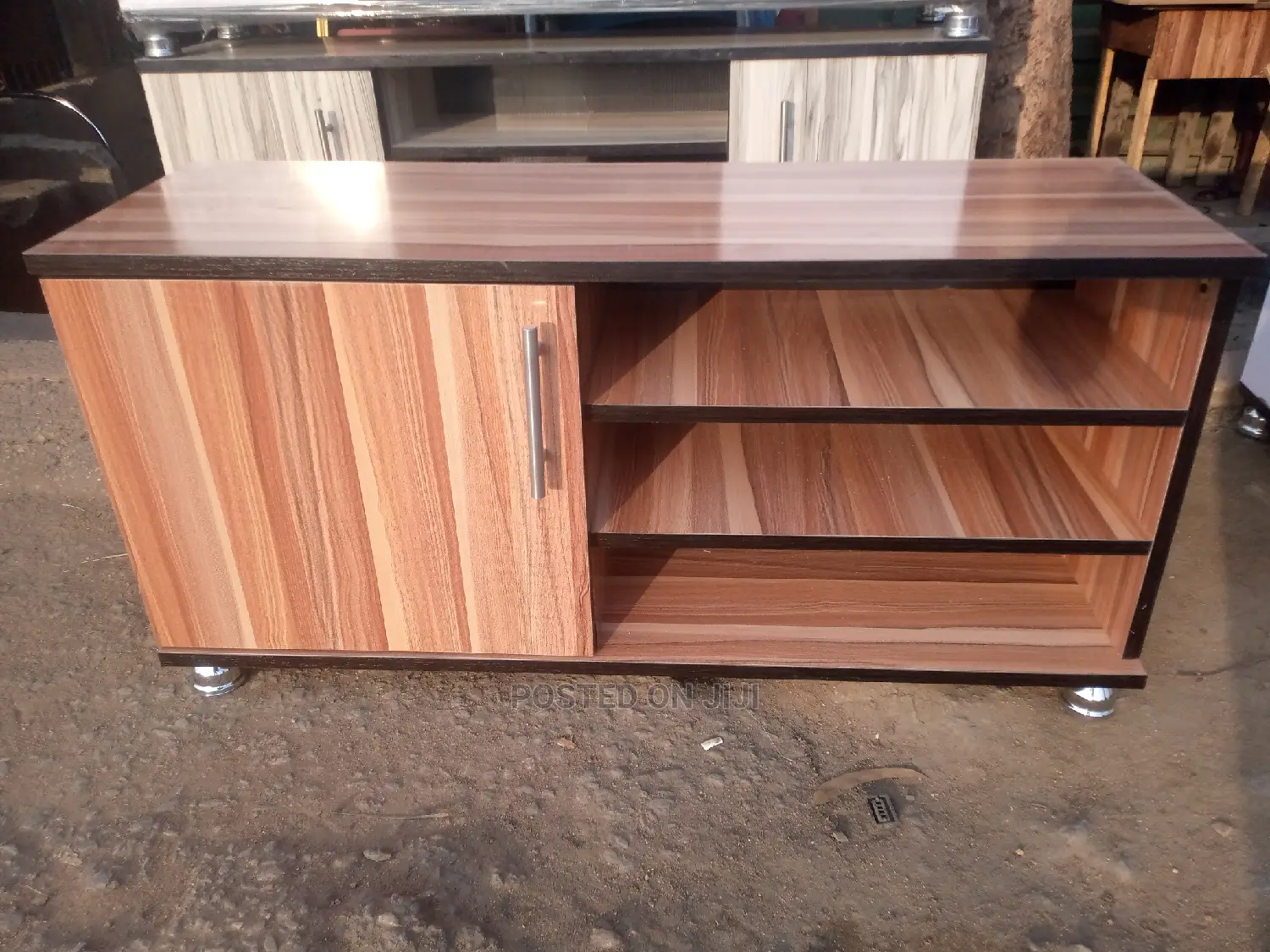 3 Fit Tv Stand
