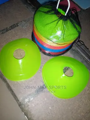 50pieces Flat Training Cones