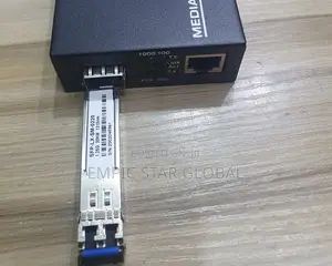 Fiber Optic Media Converter With SPF Slot