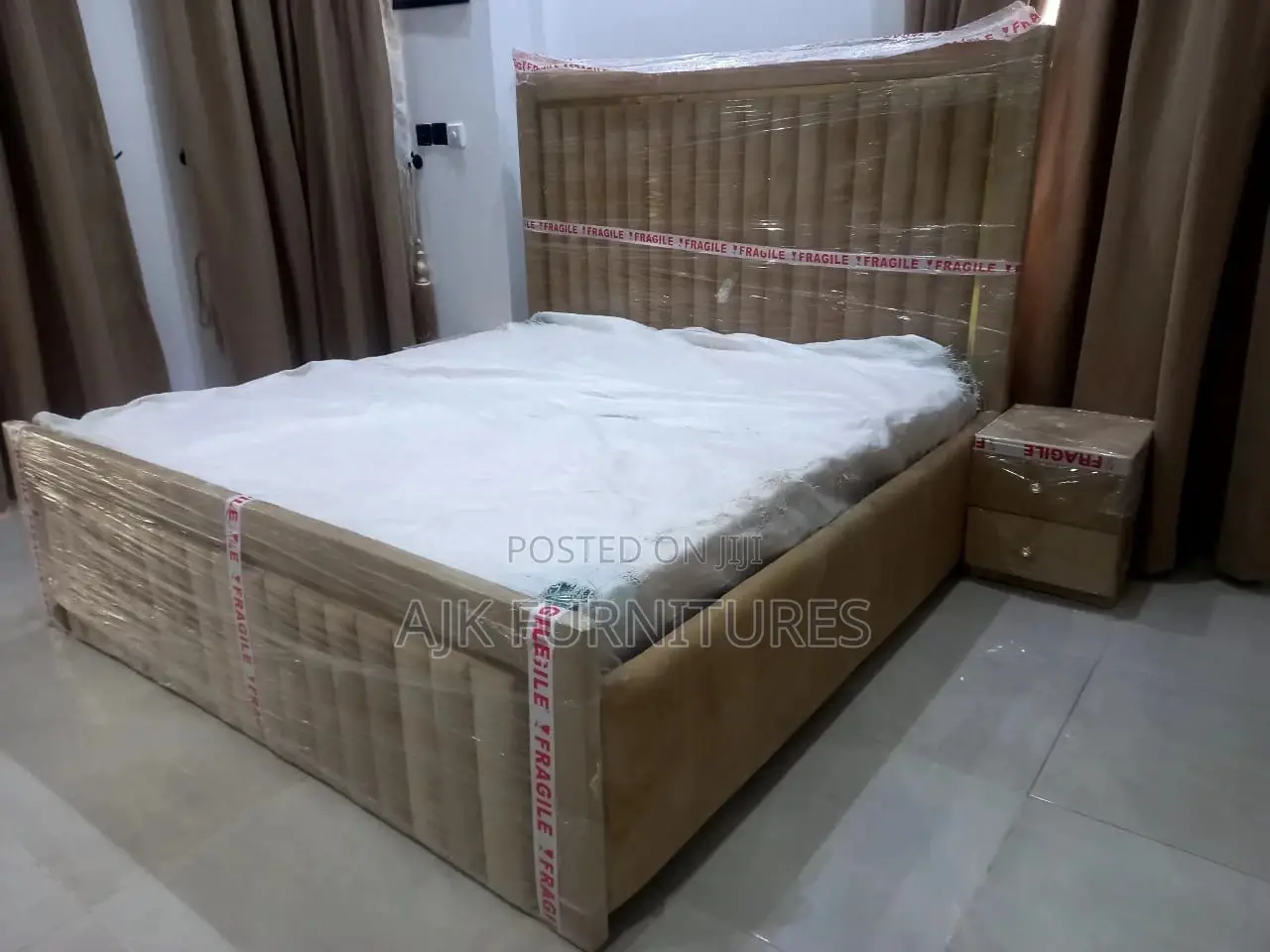 Unique 6by6ft Full Padded Bedframe