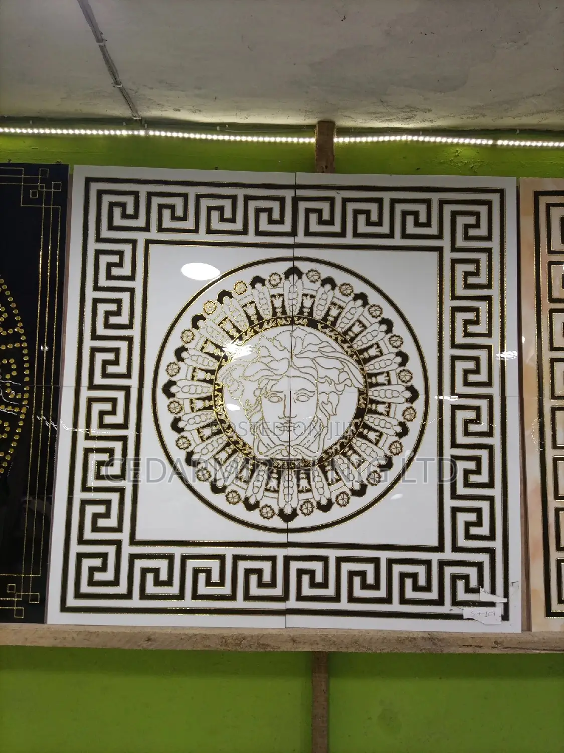 Sh109 Decor Tile