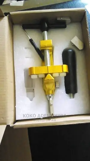 Combined Hand-Held Glass and Tile Cutter