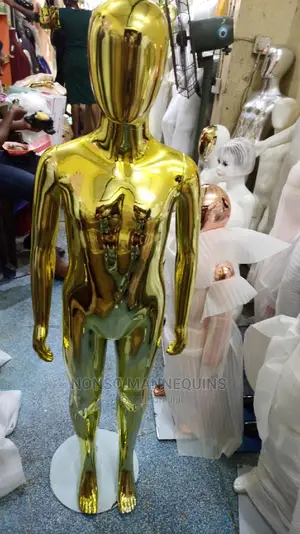 Age 5 To 12 Years Gold Chrome Unisex Display Mannequins