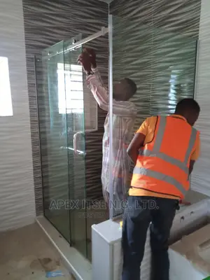 E-Wall Format Shower Cubicle.