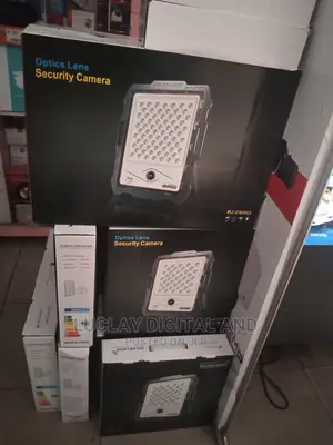 200watts Solar Floodlight With CCTV Camera