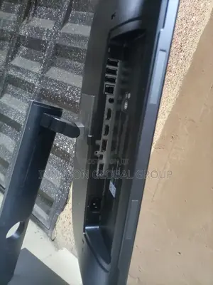 Dell Ultrasharp 24" Frameless Monitor