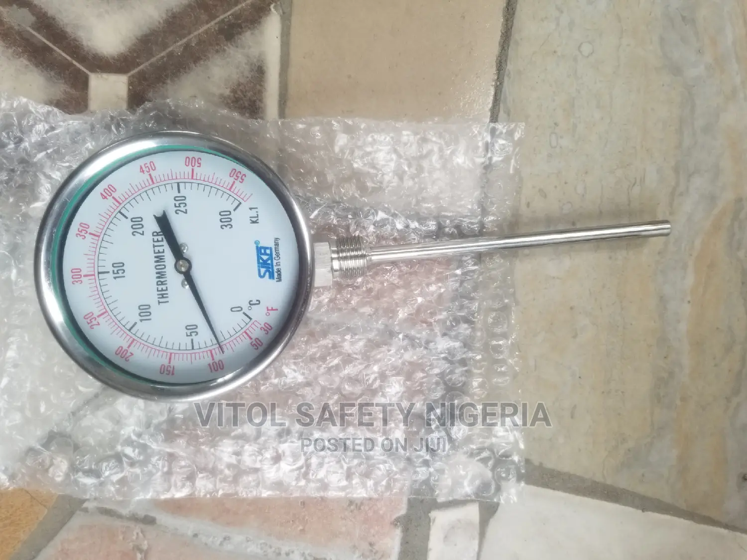 Thermometer Analog